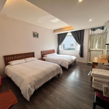 Golden flower Homestay Yuli Eksteriør billede